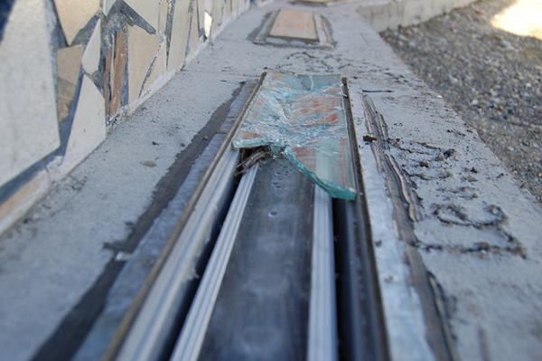 vandalismo monumento mujer