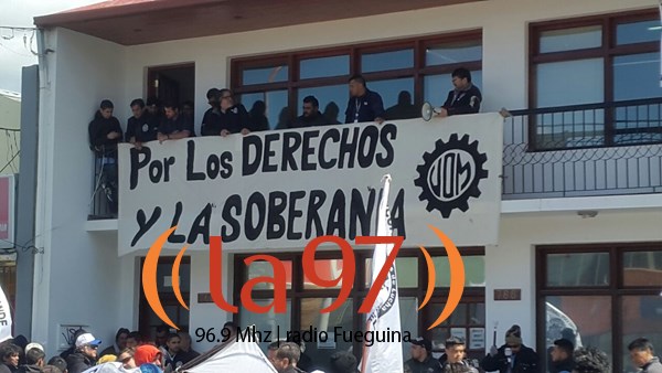 Piden a los trabajadores votar en contra de los candidatos de Milei