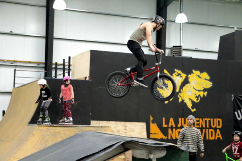 Skate