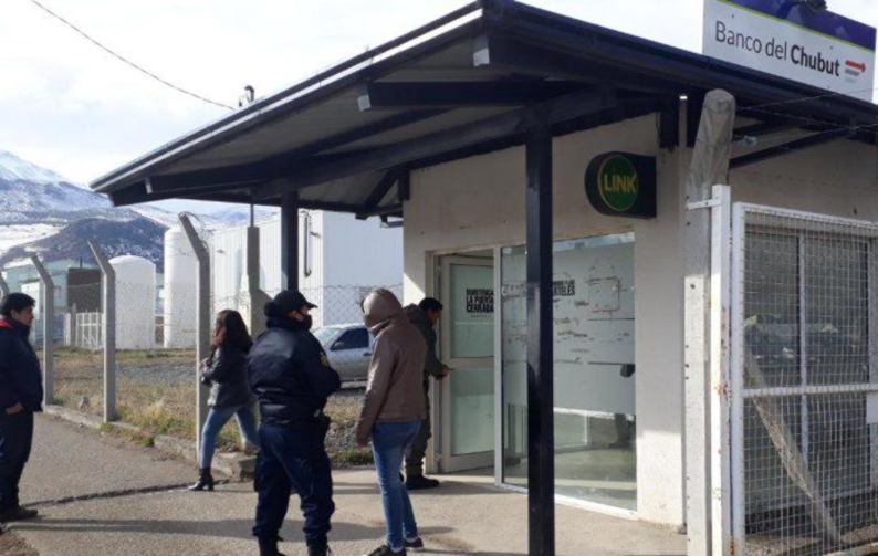 policía