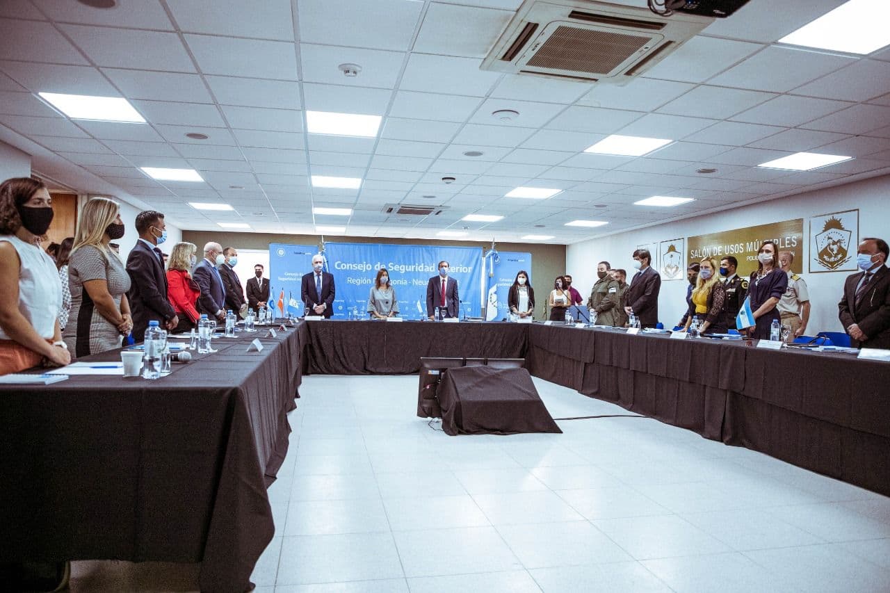 firma con nacion de las lineas 144 y 911