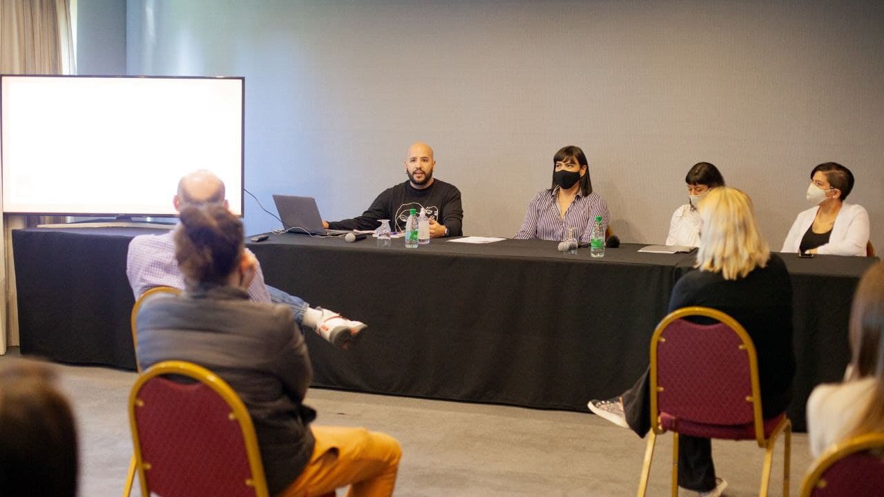 capacitan sibre diversidad en el hotel las hayas
