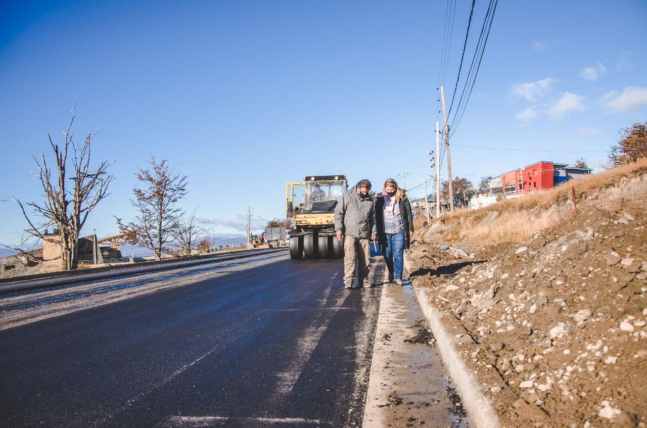 pavimentaron 220 metros en ingreso de andorra