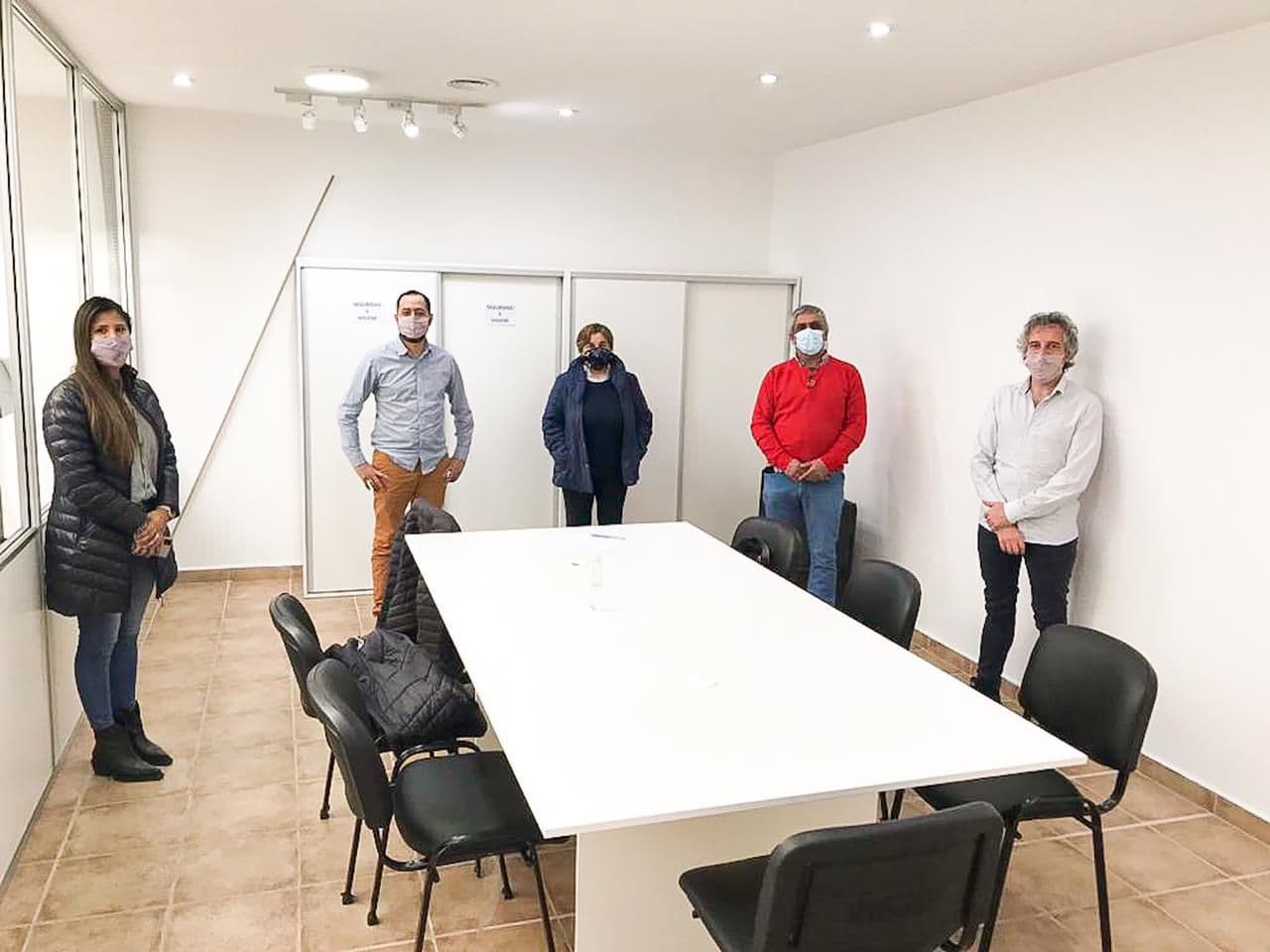 salud mental con asociacion ayudar a un tercero