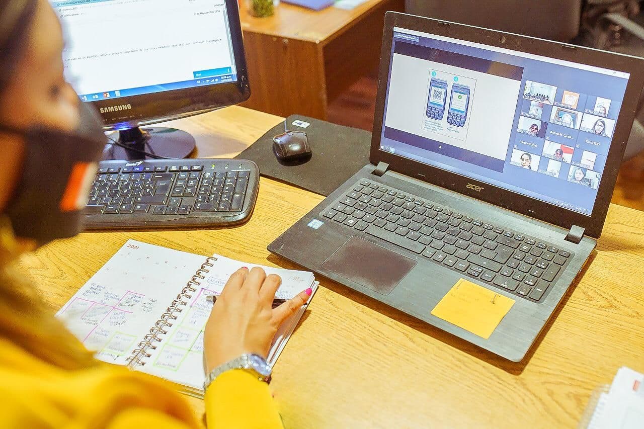 emprendedores fueguinos se capacitaron sobre dispositivos virtuales del banco nacion 2