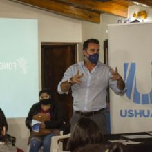 mas de 300 fueguinos particparon de la segunda capacitacion que ofrecen la municipalidad de ushuaia y el gobierno nacional
