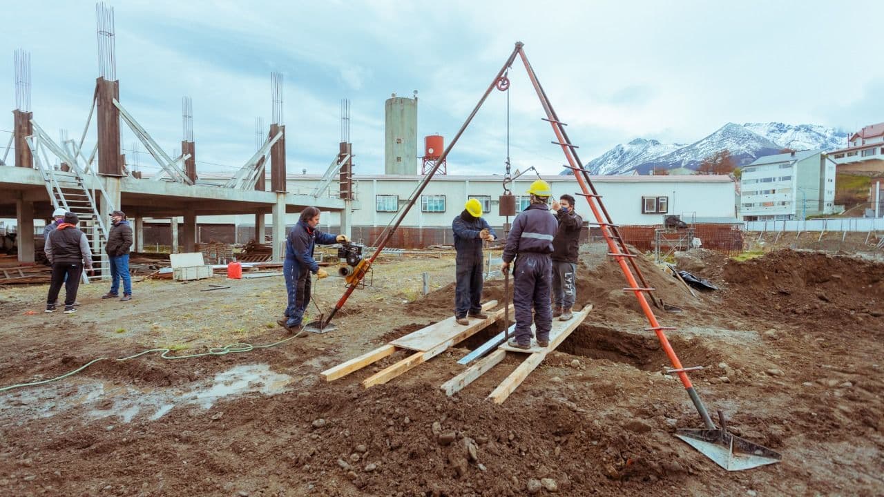 obra del nuevo hospital regional ushuaia