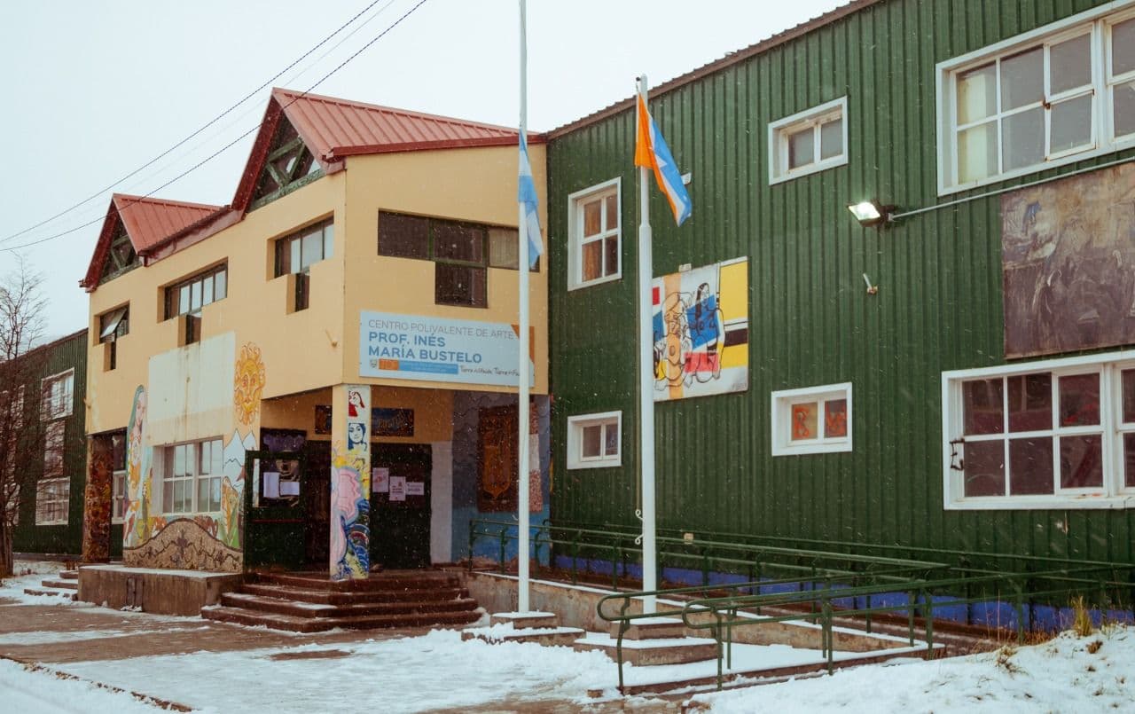 polivalene de arte ushuaia