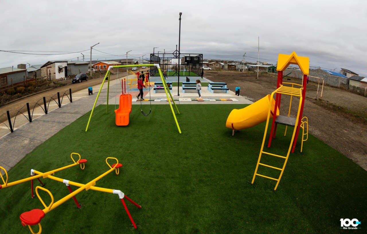 quedo habilitado un nuevo playon deportivo en el barrio argentino