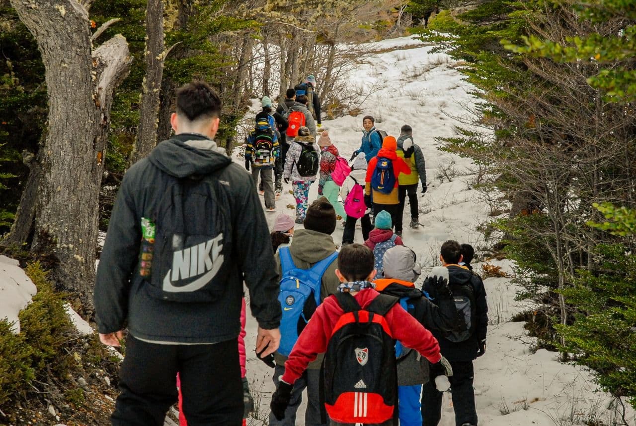 actividades de invierno para chicos y chicas de rio grande y tolhuin en ushuaia