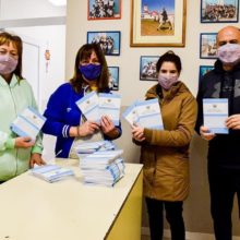 entrega de constituciones provinciales a colegios secundarios