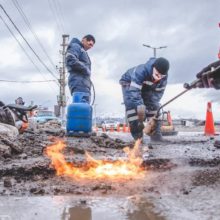 la municipalidad prueba un nuevo producto asfaltico