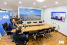 el intendente y la presidenta del correo argentino anunciaron la estampilla postal del centenario