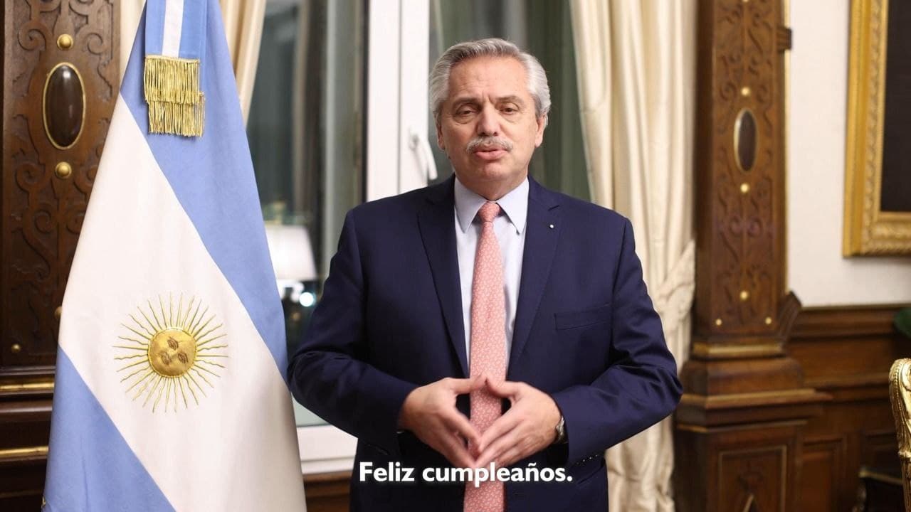 el presidente alberto fernandez saludo al intendente martin perez y a toda la ciudadania