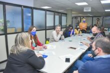 la municipalidad de ushuaia impulso una nueva reunion de la comision para creditos habitacionales