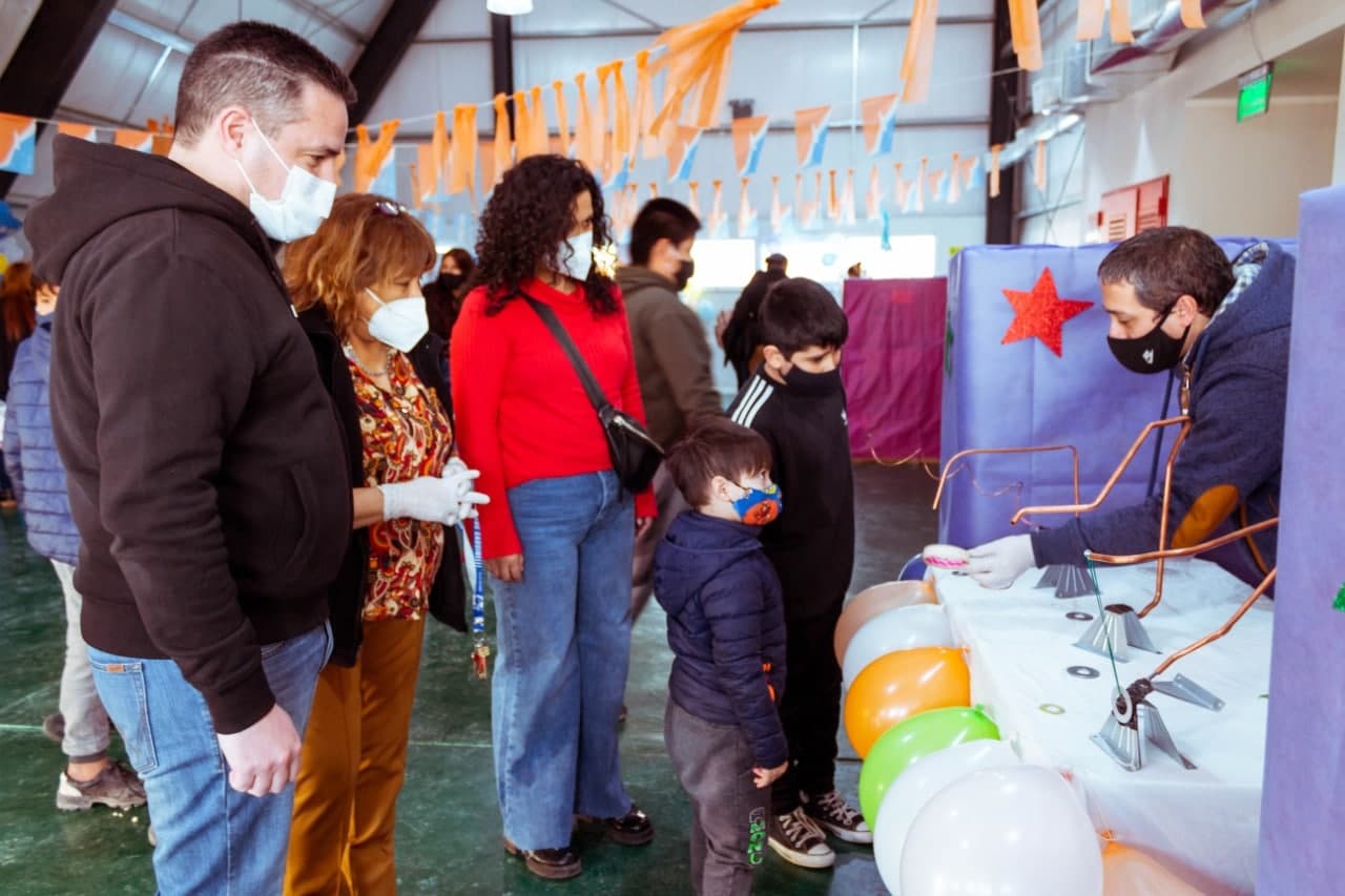nueva kermes itinerante en el sum del barrio arraigo sur en rio grande