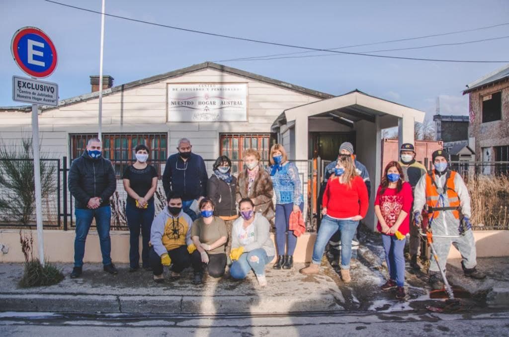 la municipalidad de ushuaia y pami realizaron la puesta en valor del centro de jubilados nuestro hogar austral