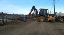 maquinas viales y personal municipal continuan el trabajo en las calles de ripio 1