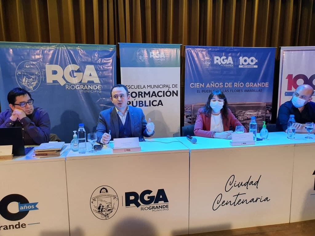 mas de 270 docentes participan de la capacitacion rio grande 100 anos de historia