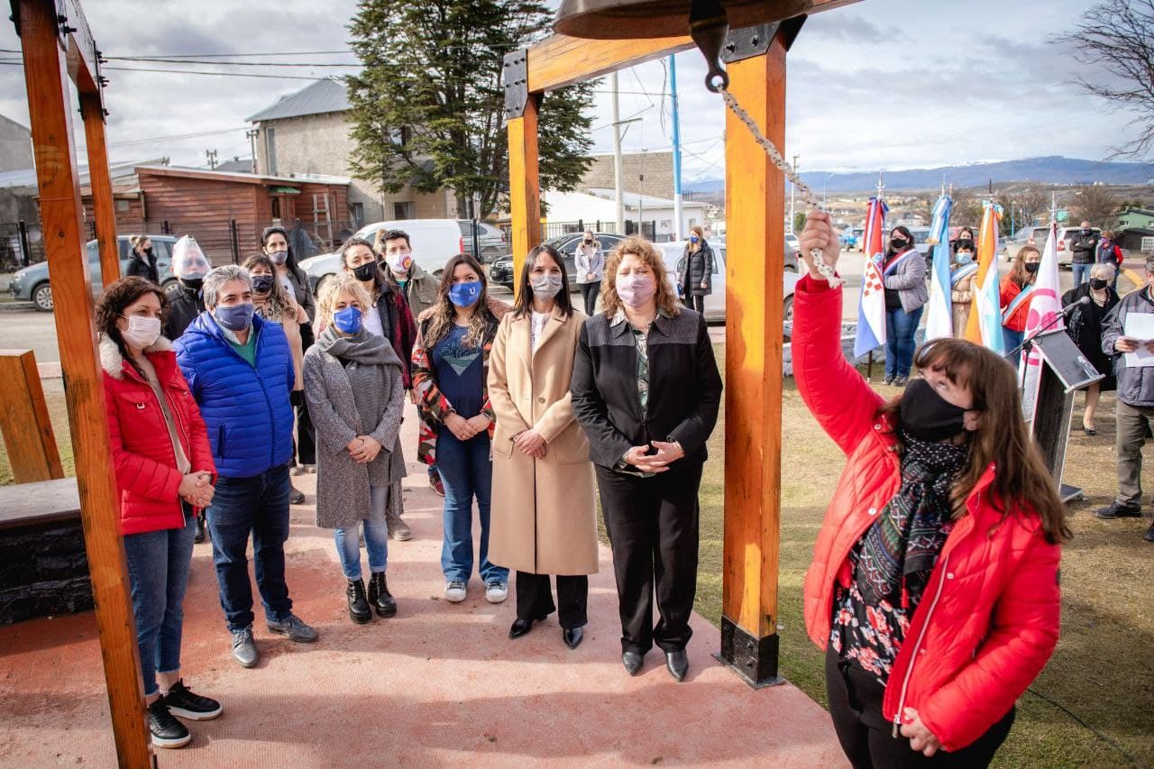 ushuaia conmemoro el dia mundial de la paz con un emotivo acto