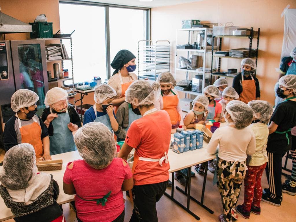taller de reposteria para ninos y ninas