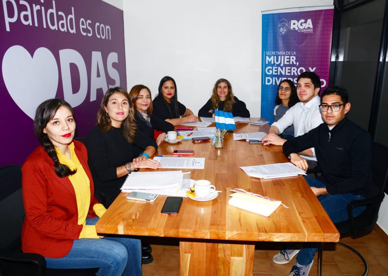 municipio y nacion lanzan la campana mayo rojo en rio grande