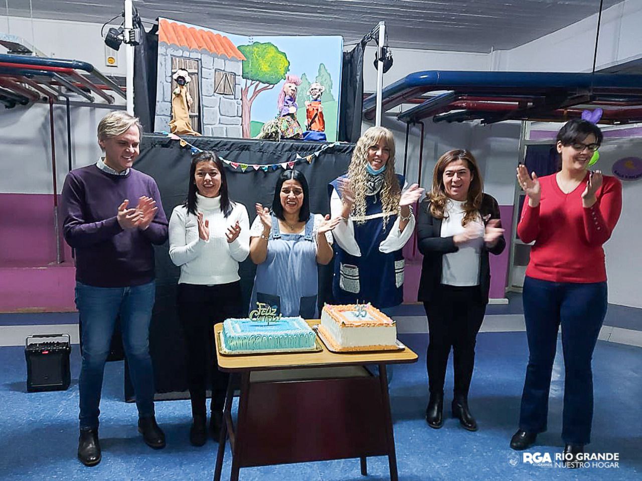 el municipio acompano el 35 aniversario de jardin de infantes no 5 tol olejce