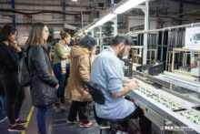 la industria a puertas abiertas con gran exito se realizaron las visitas guiadas en el marco de los 50 anos de la 19 640
