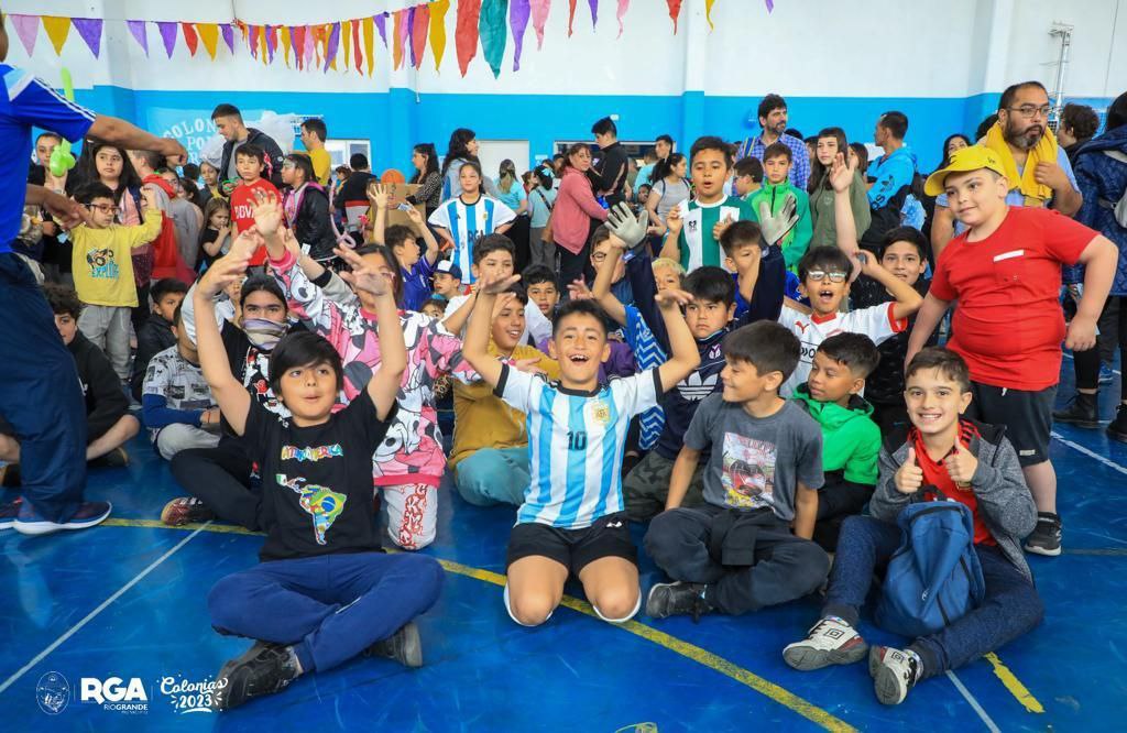 Martín Perez participó del cierre de las Colonias Deportivas