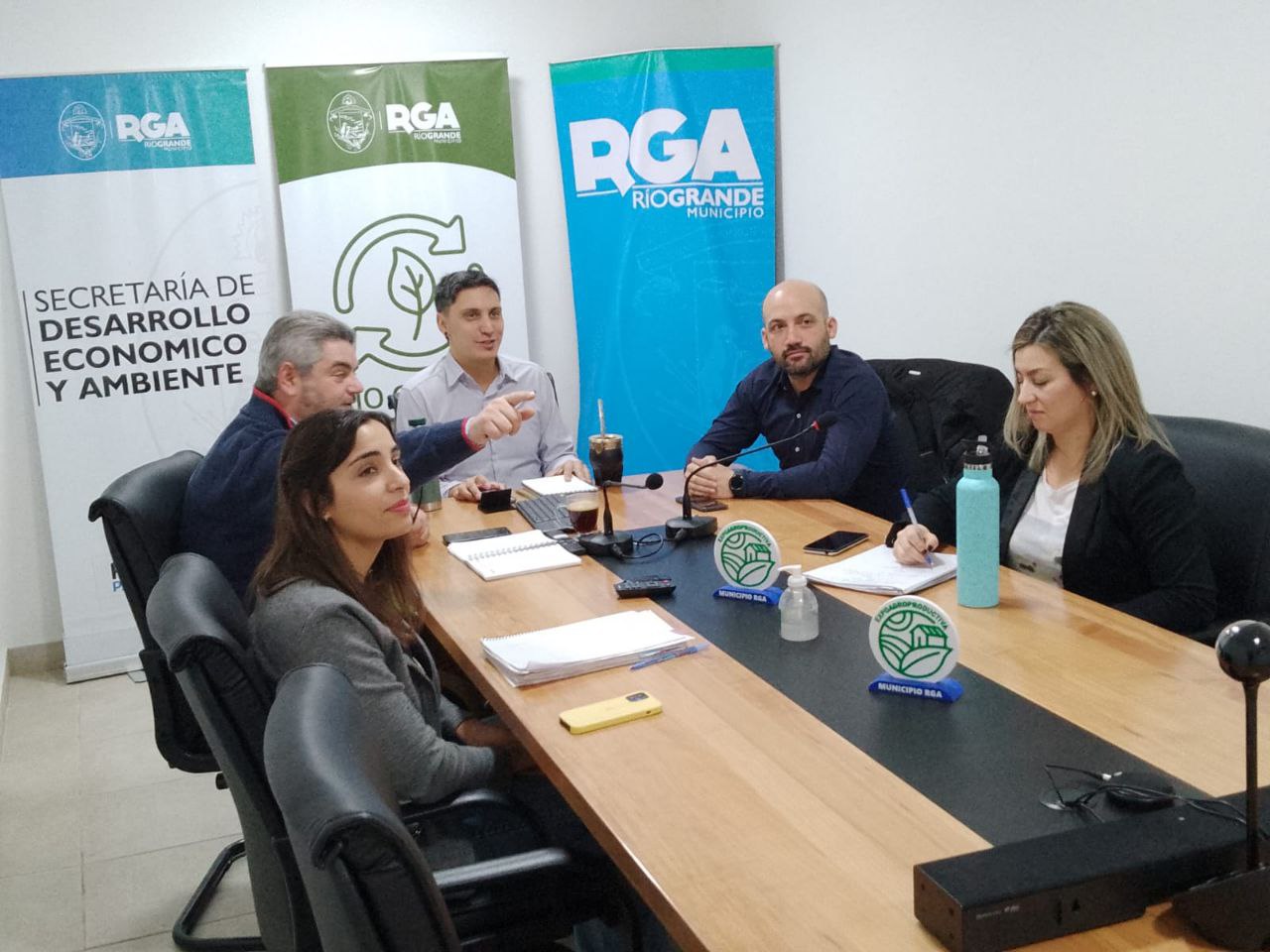 La Intendencia trabaja en la cooperación con Sudáfrica