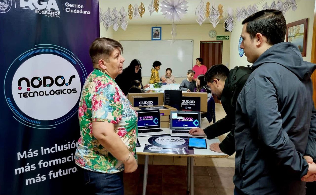 Suman nodos de inclusión tecnológica en los barrios
