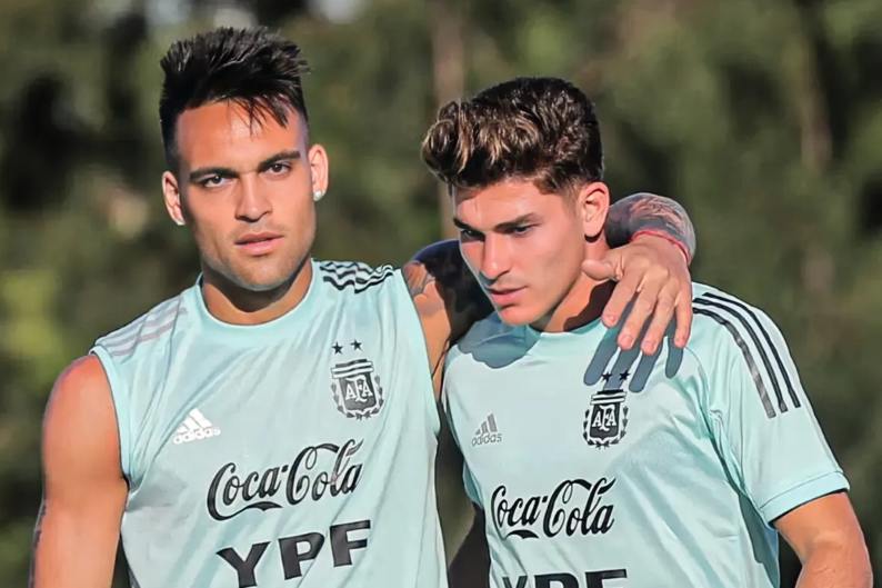 Julián Álvarez vs Lautaro Martínez, ¿quién es mejor?