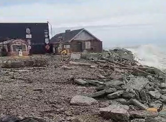 Hostel Motorcycle Fin del Mundo, otro de los afectados por las mareas extraordinarias