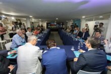amparo contra el dnu que presentara la fam ante la justicia