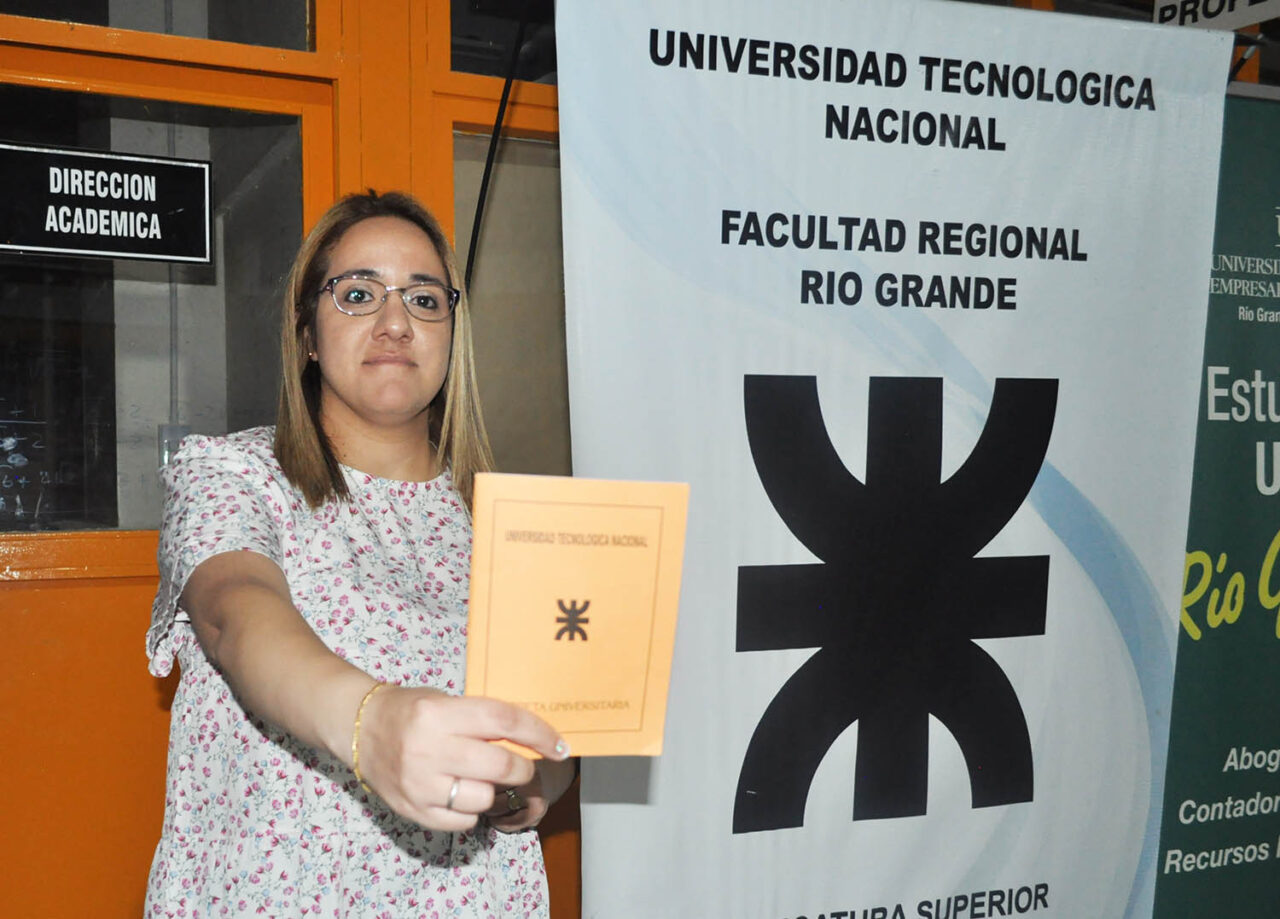 María Florencia Gallón se convirtió en la primera Ingeniera graduada en 2024