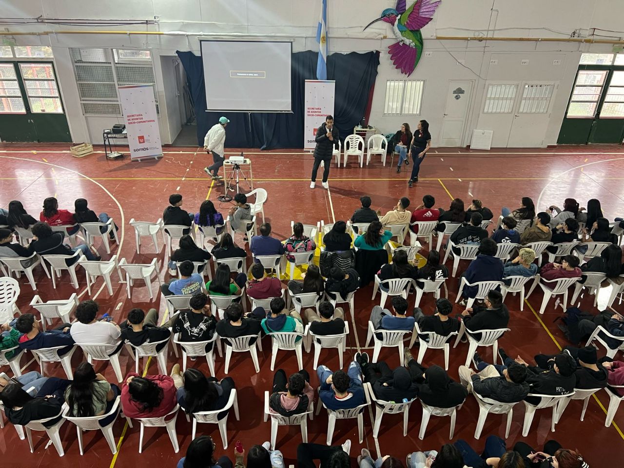 Se realizó un taller sobre adicciones y conductas de riesgos