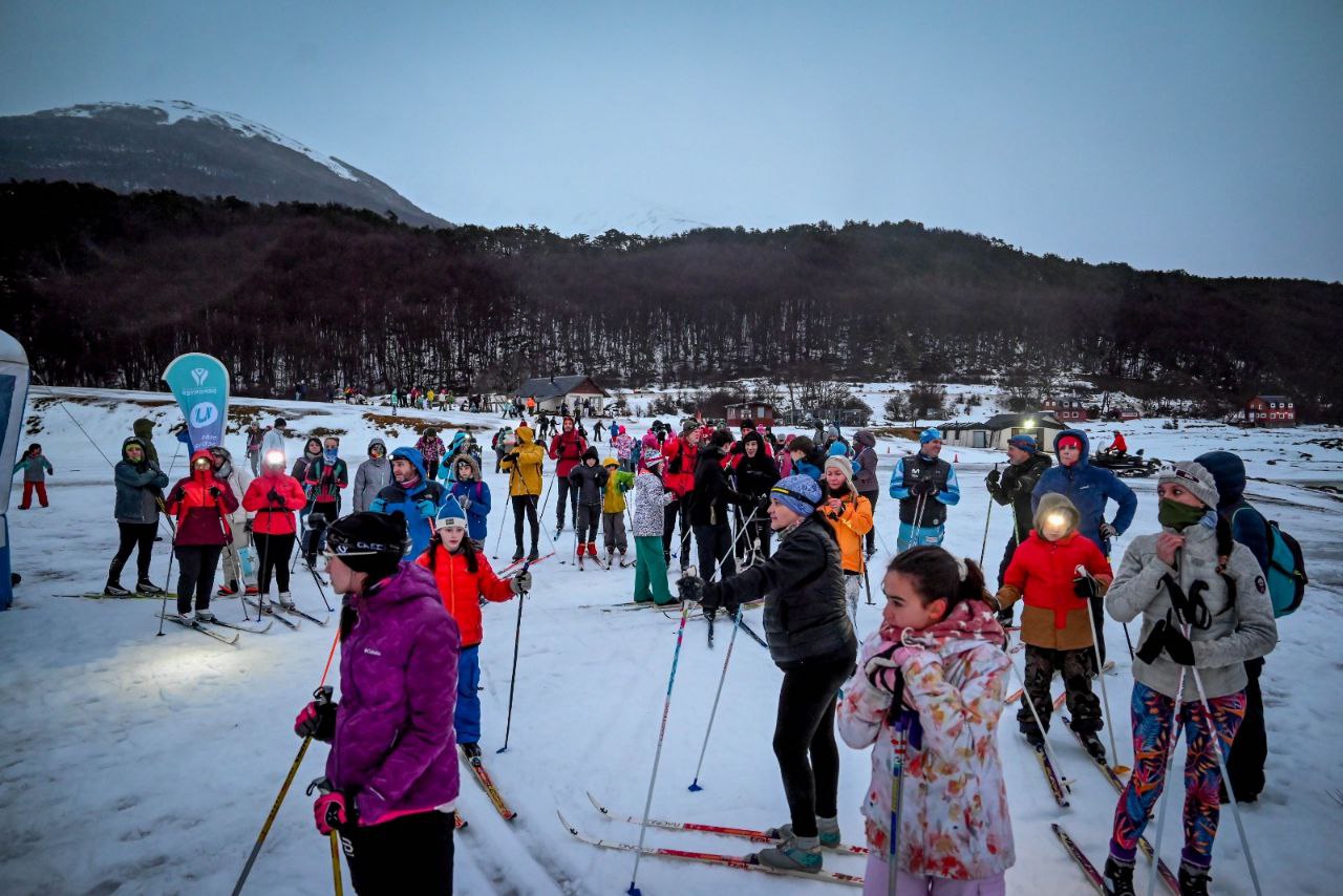 marcha nocturna de esquÍ de fondo