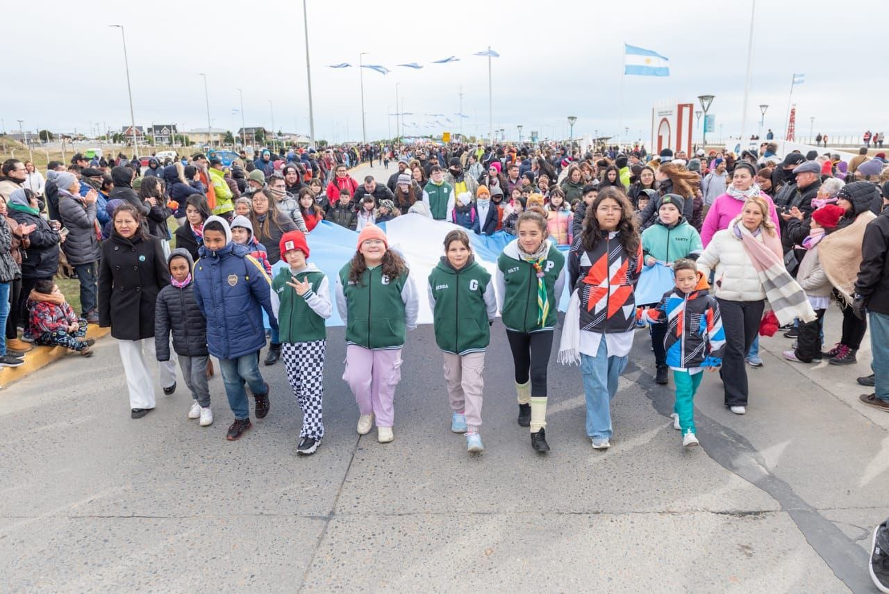 malvinas 43° aniversario el municipio invita a las instituciones a ser parte del desfile