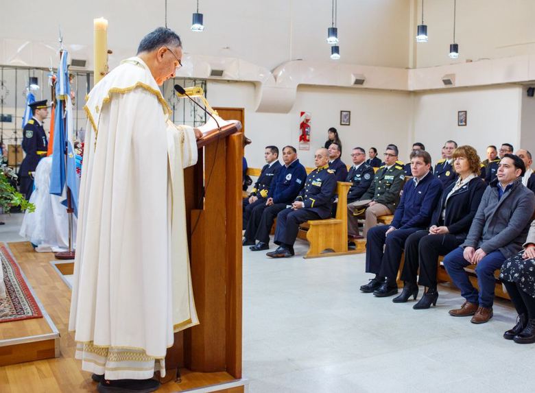 acto 25 mayo pho