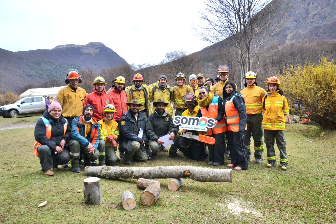 Reconocieron a los brigadistas forestales de Tierra del Fuego