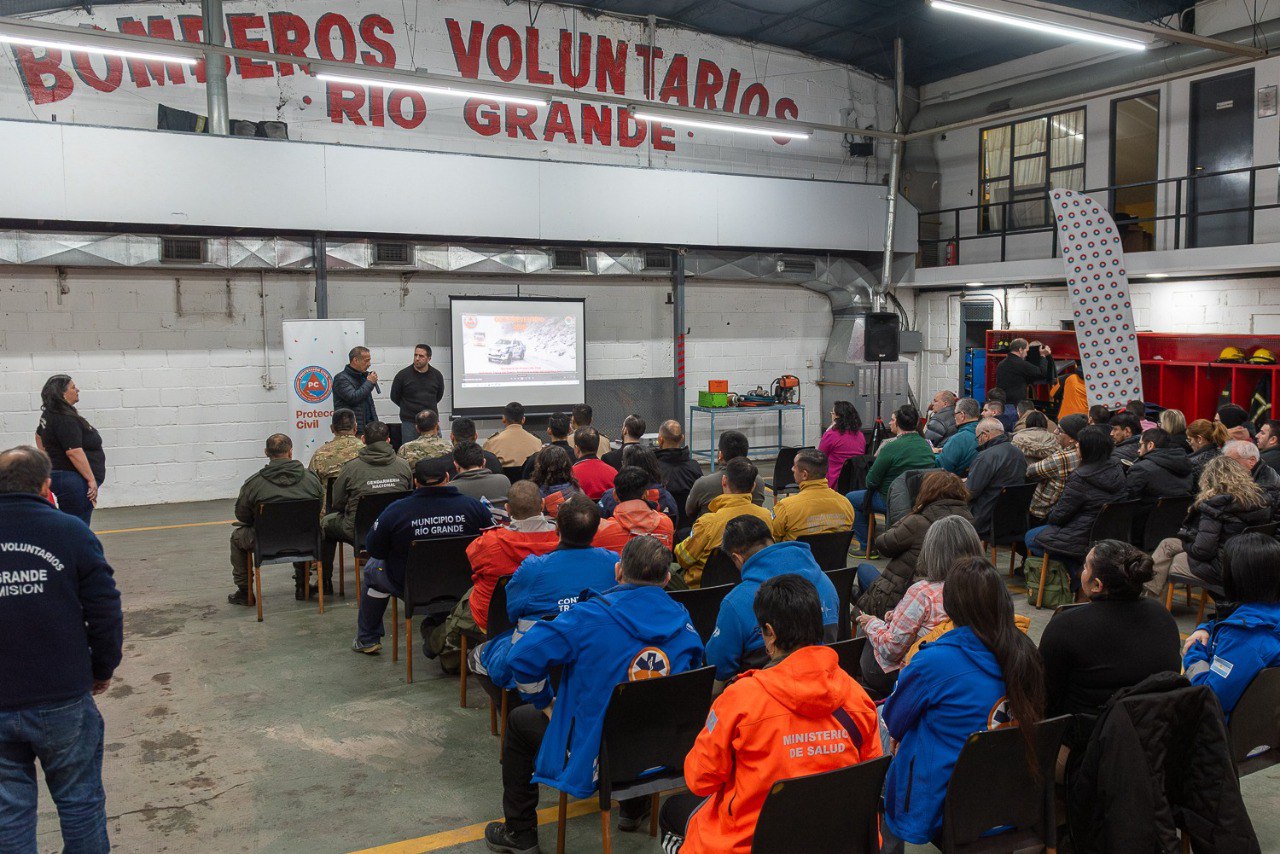 cuartel central de bomberos voluntarios de río grande