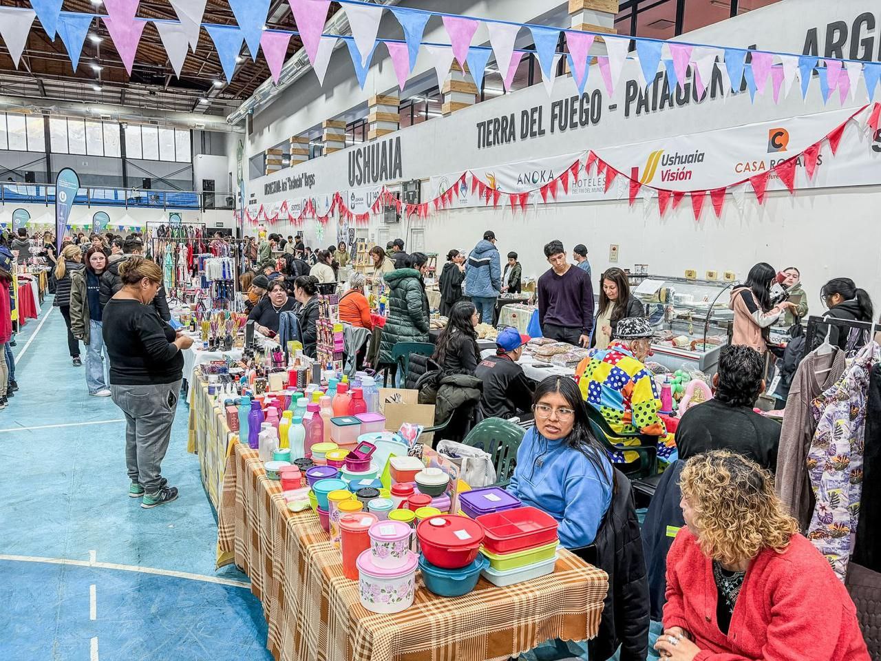 La feria «Emprendiendo el futuro» se presenta en el mes de la patria