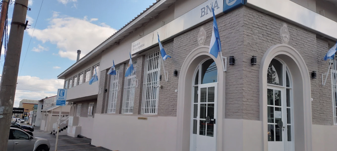 Crisis en el Banco Nación: Esperas eternas y falta de personal
