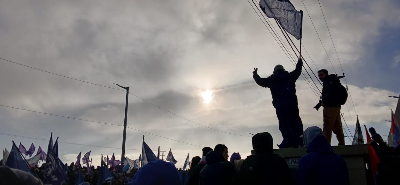 «Rechazo absoluto» de los gremios fueguinos a la eliminación de aranceles
