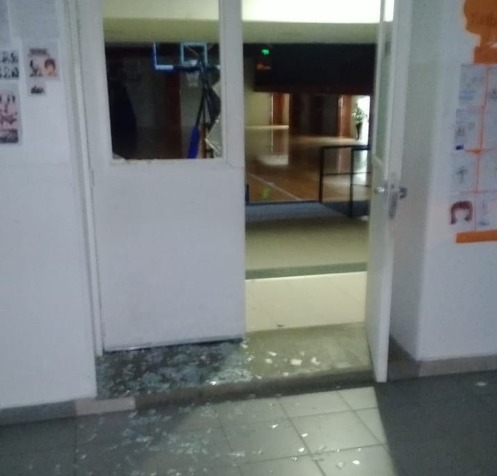 Demoraron a 3 menores por intento de robo en el colegio Haspen