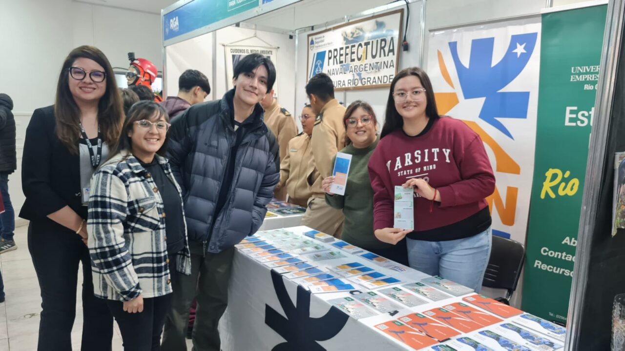Más de mil estudiantes pasaron por la Expo Ambiental del Municipio de Río Grande