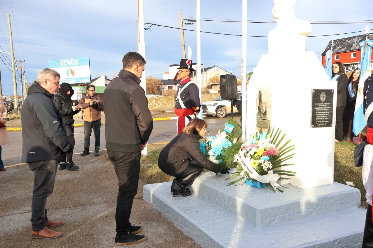 El Municipio de Río Grande acompañó el acto por el Día de la Bandera