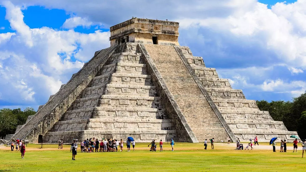 Chichén Itzá: la visita imperdible desde Cancún o la Riviera Maya