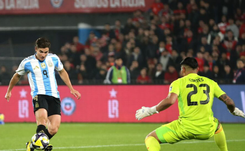 Fecha 15°: Argentina derrotó a Chile en Santiago