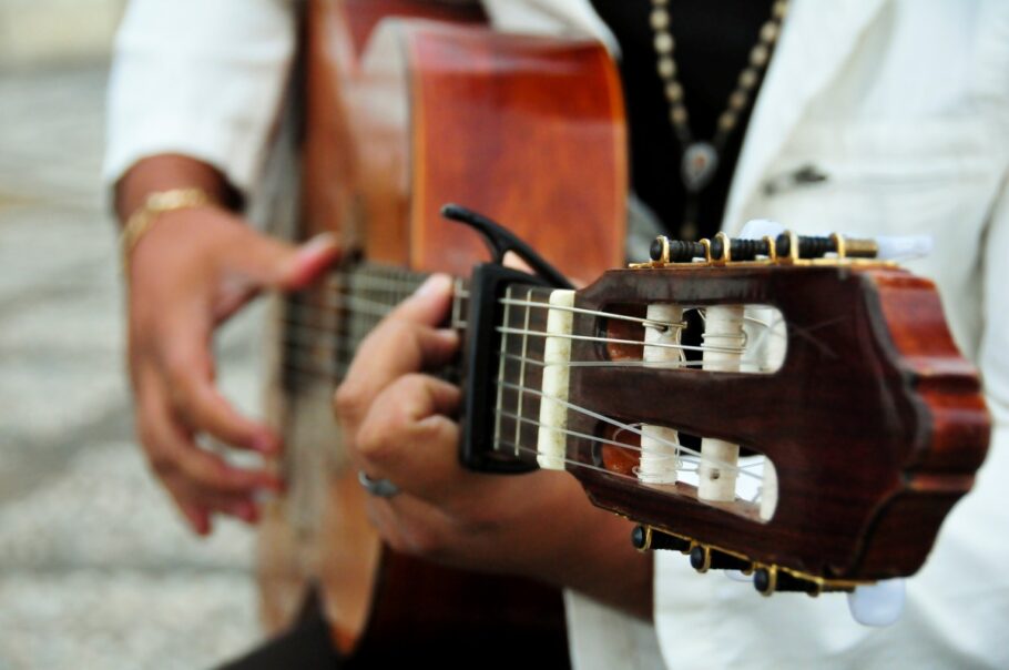 mariachis cucuta guitarra
